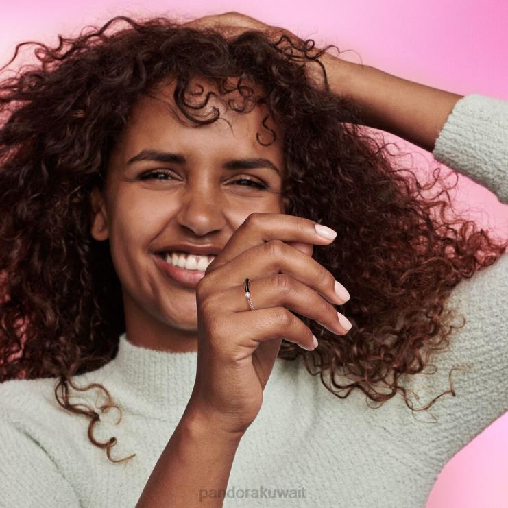 لي تمهيد وحلقة مزدوجة Pandora مطلي بالذهب الوردي/أسود N6N0X620 مُكَمِّلات